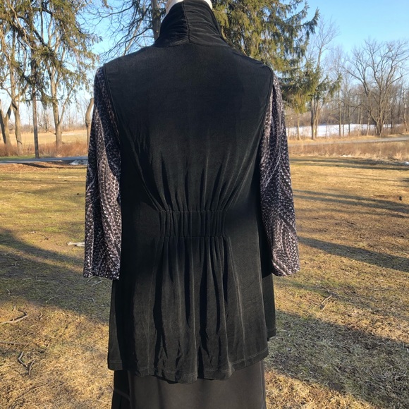 Open Front Top - Picture 5 of 8